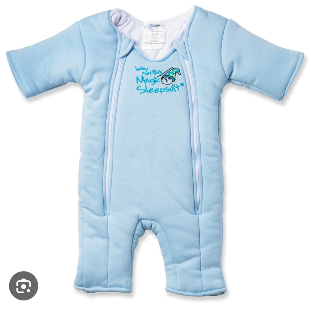Merlin Suit 6-9 months (large)